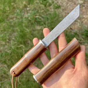 Couteau damas style japonais fourreau bois #245