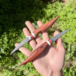 Petit couteau de table en acier damas #281