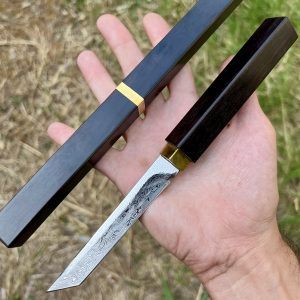 Couteau lame fixe damas tanto manche intégral bois #311