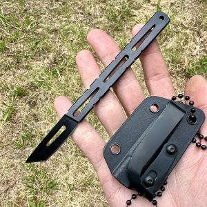 Couteau de coup scalpel Tanto étui kydex #330