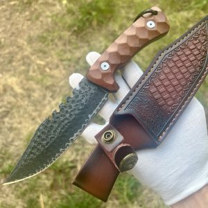 Couteau massif acier damas noir full tang #334